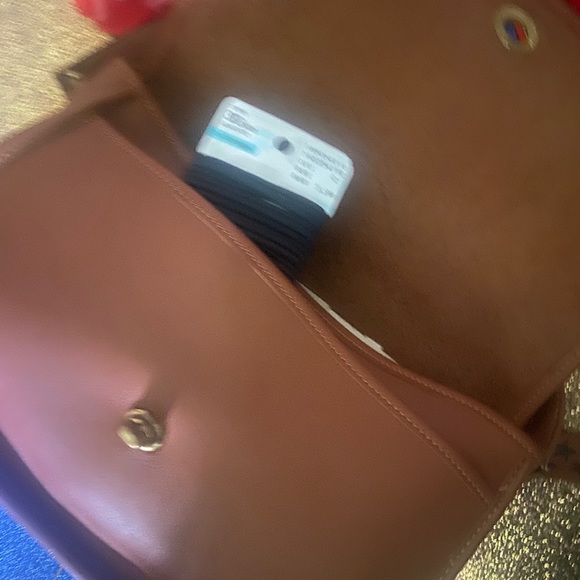 CLASSIC BRITISH TAN CROSSBODY STAR Bag FLAWED - Picture 11 of 16